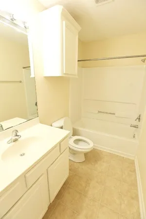 $165,000 | 175 Binnacle Court, Unit B, Willis, TX 77318