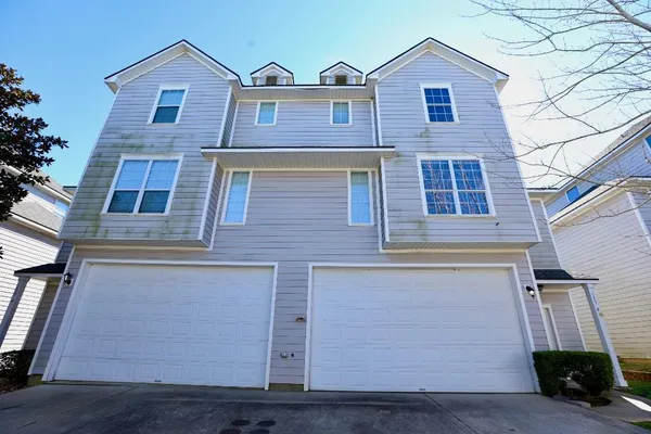 $165,000 | 175 Binnacle Court, Unit B, Willis, TX 77318