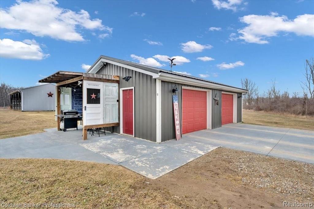 4007 Jones Road North Branch, MI 48461 - Photo 14 of 54