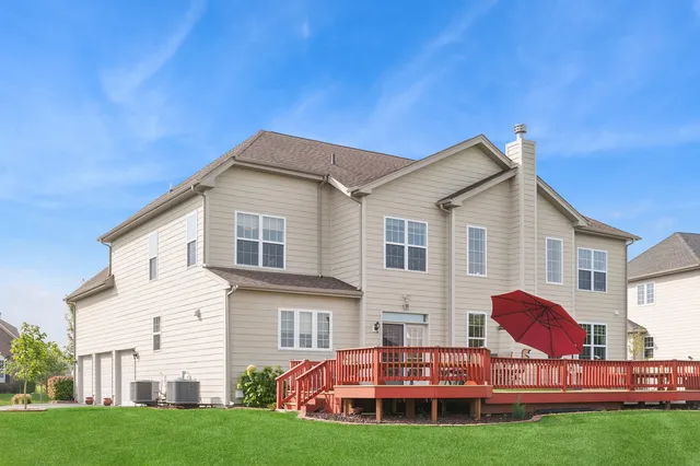 $879,000 | 3584 Tournament Drive, Elgin, IL 60124