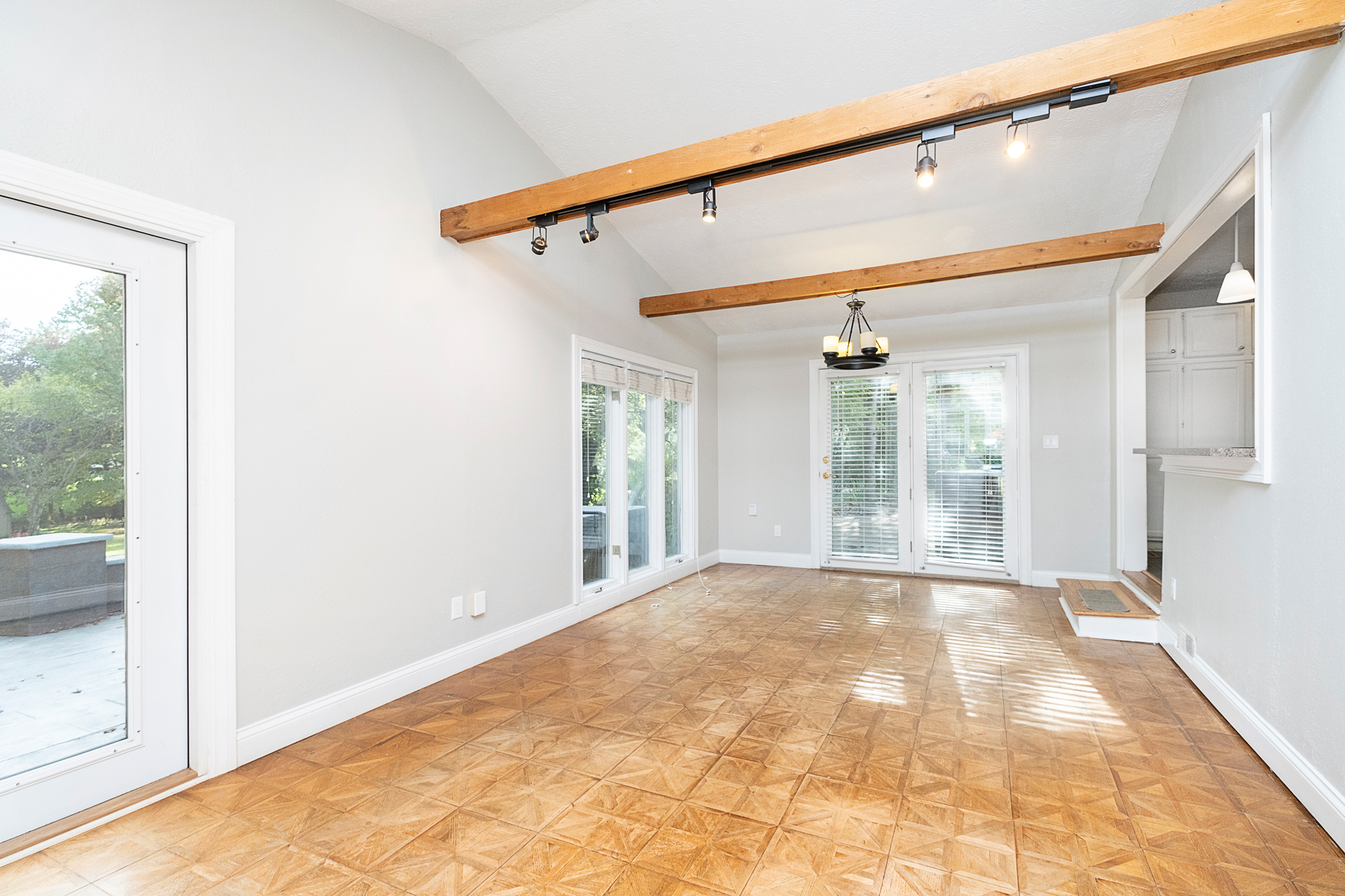9903 Cumberland Ridge Lane Fishers, IN 46037 - Photo 11 of 49 Gallery Image 11
