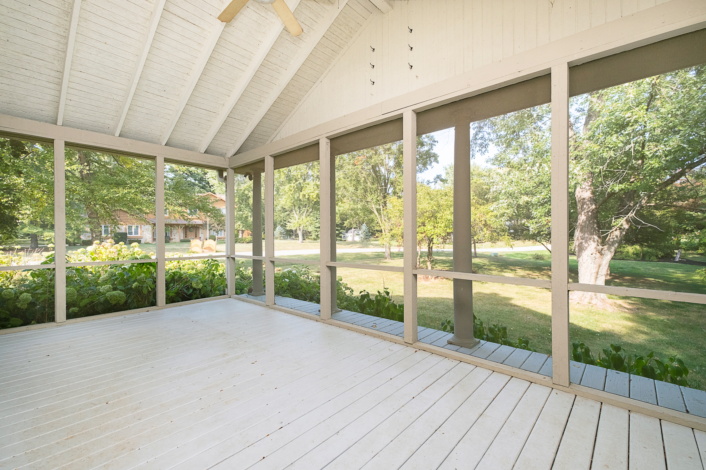 9903 Cumberland Ridge Lane Fishers, IN 46037 - Photo 34 of 49 Gallery Image 34