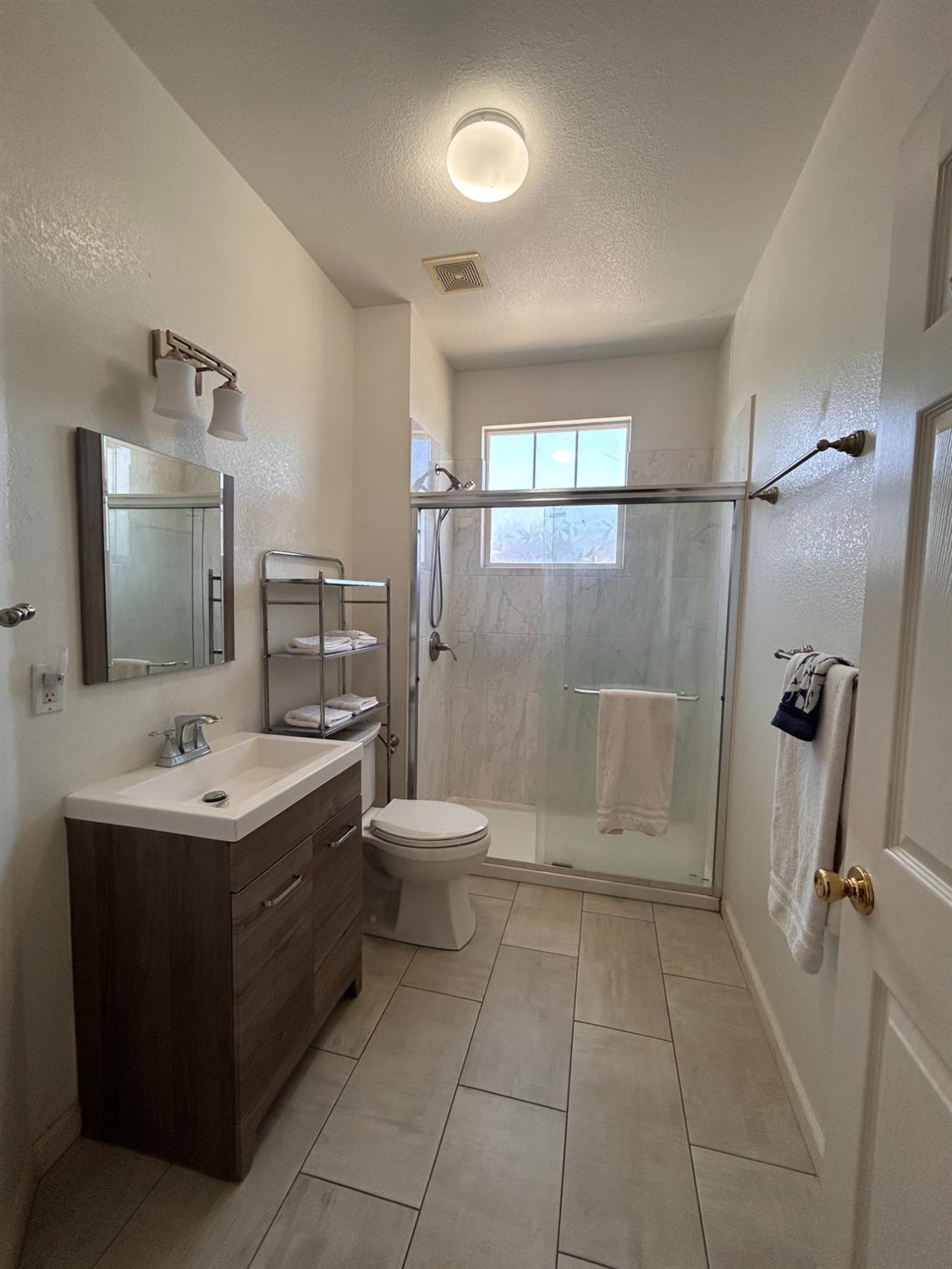 3308 Yerington Court Modesto, CA 95355 - Photo 23 of 37