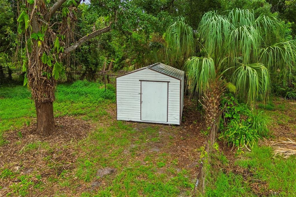 8812 East Millpoint Road Riverview, FL 33578 - Photo 24 of 33