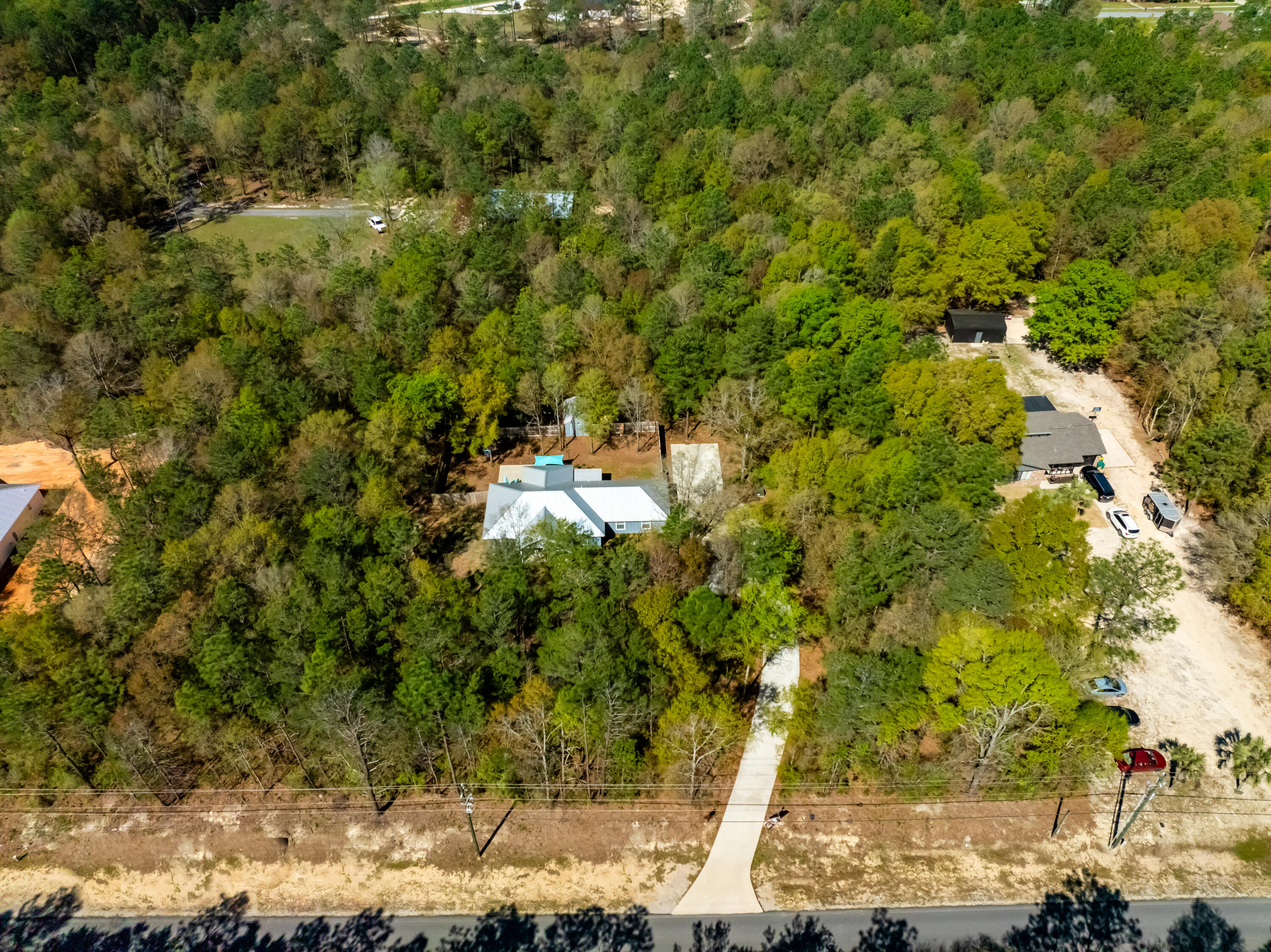 2622 Lake Silver Road Crestview, FL 32536 - Photo 3 of 44 DJI_0444-HDR