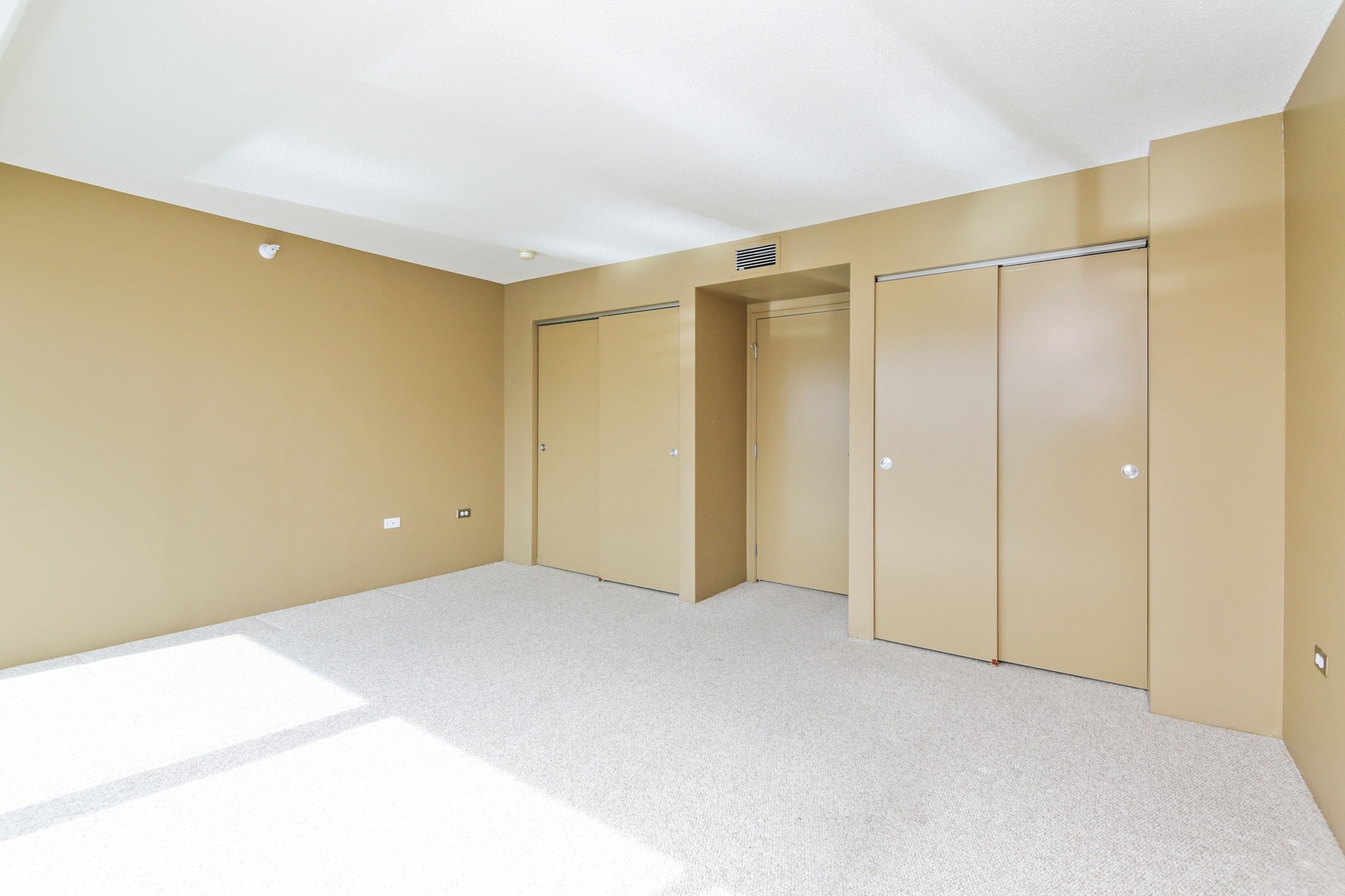 1720 Maple Avenue, Unit 950 Evanston, IL 60201 - Photo 19 of 25
