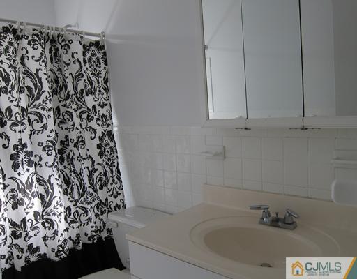183 Evergreen Road, Unit 3A Edison, NJ 08837 - Photo 6 of 9 Gallery Image 6
