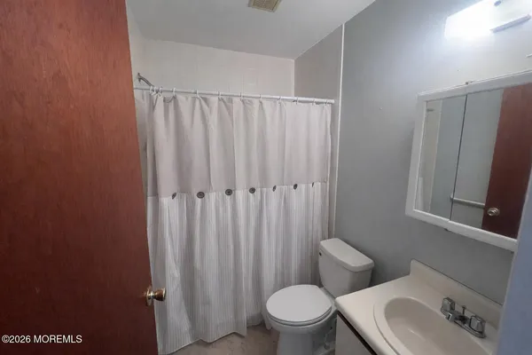 $2,000 | 16 Pin Oak Lane, Little Egg Harbor, NJ 08087