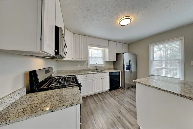 $2,000 | 351 Robin Hood Drive, Douglasville, GA 30134