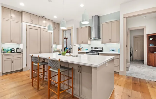 $1,799,000 | 321 Seabreeze Boulevard, Seacrest, FL 32461