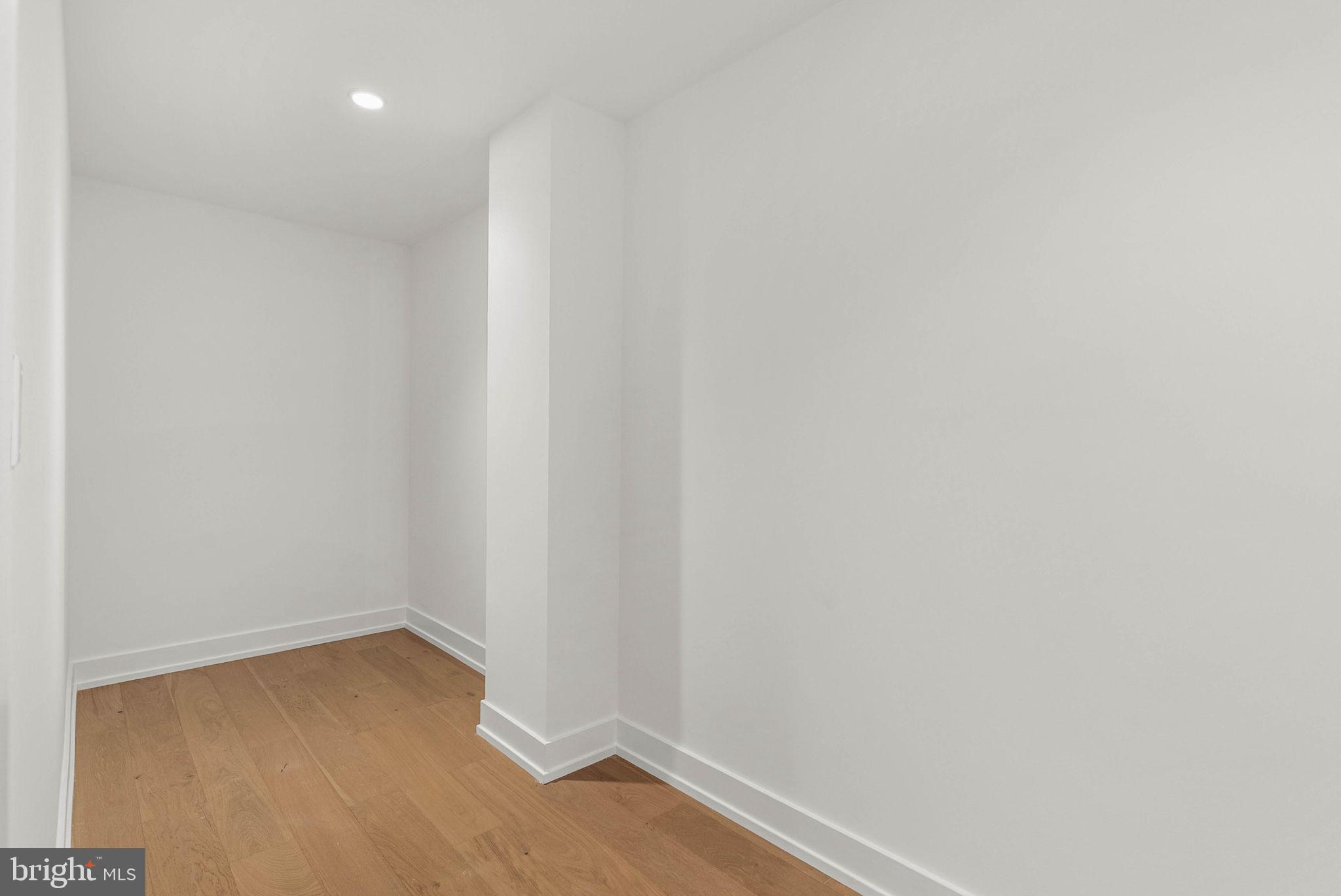 660 Fairmount Avenue Philadelphia, PA 19123 - Photo 14 of 40