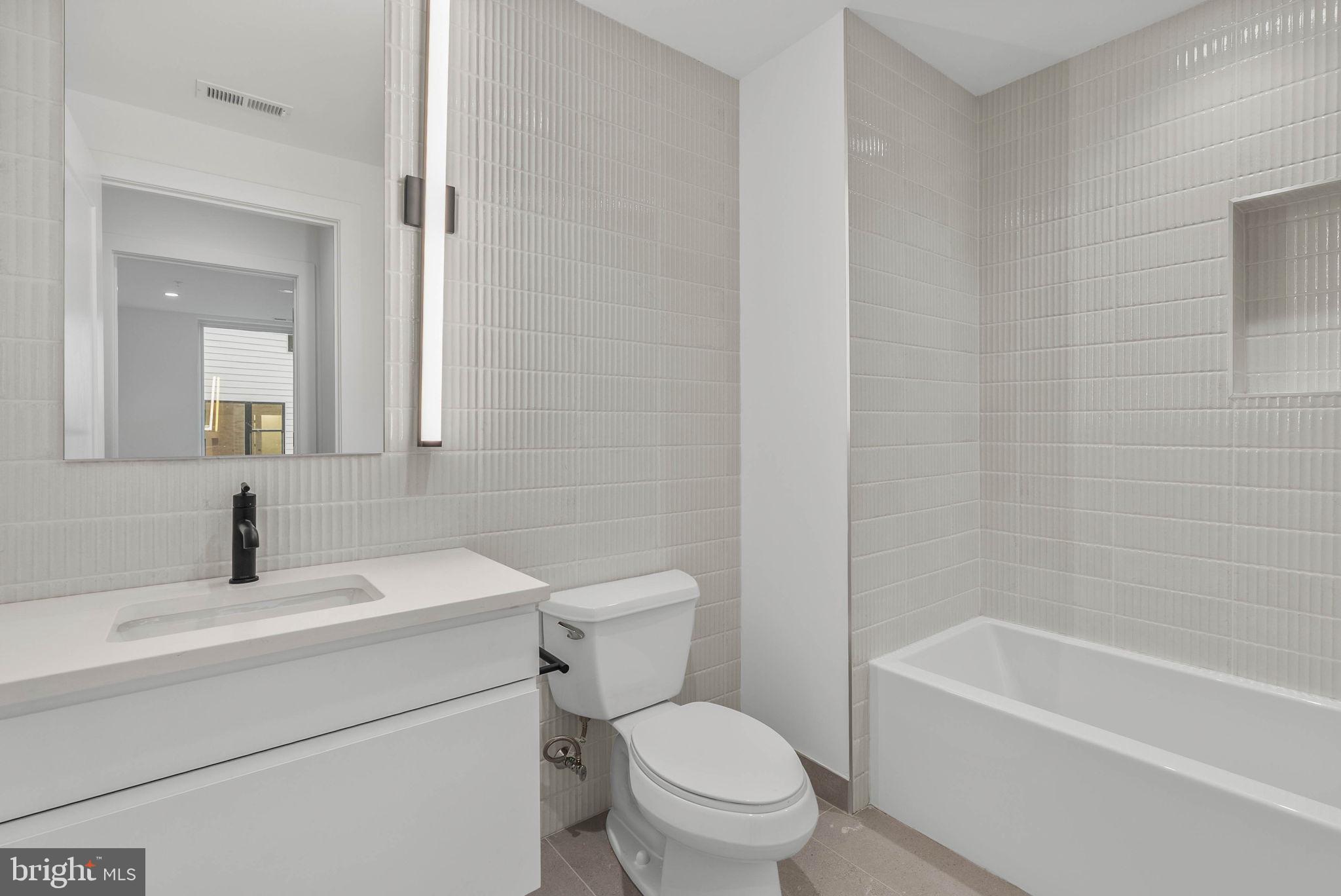 660 Fairmount Avenue Philadelphia, PA 19123 - Photo 30 of 40