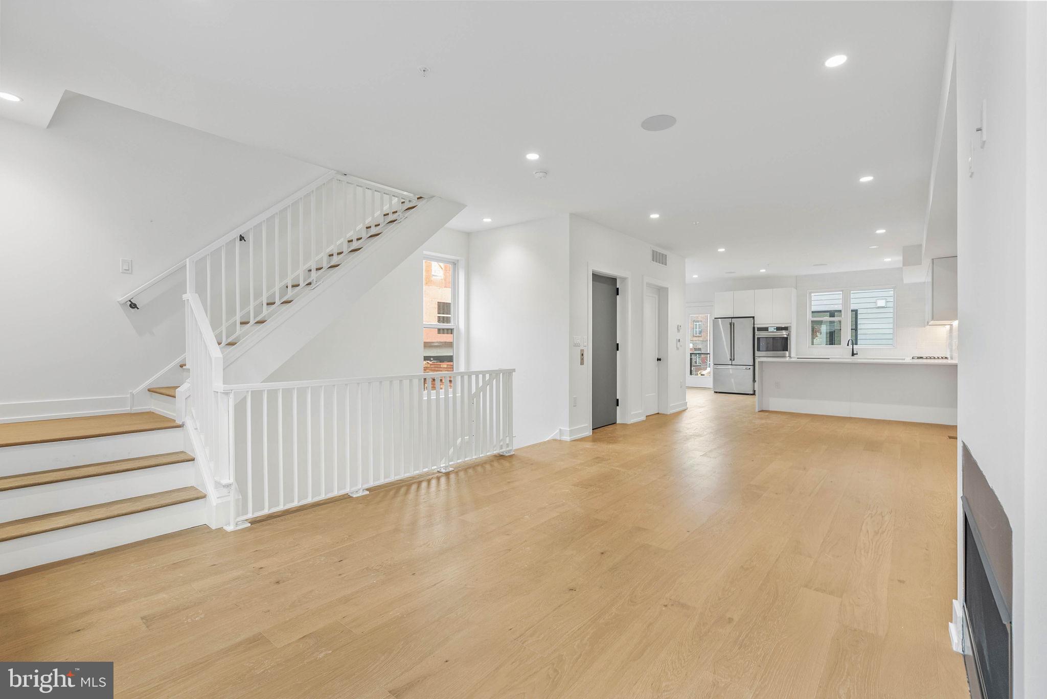 660 Fairmount Avenue Philadelphia, PA 19123 - Photo 9 of 40