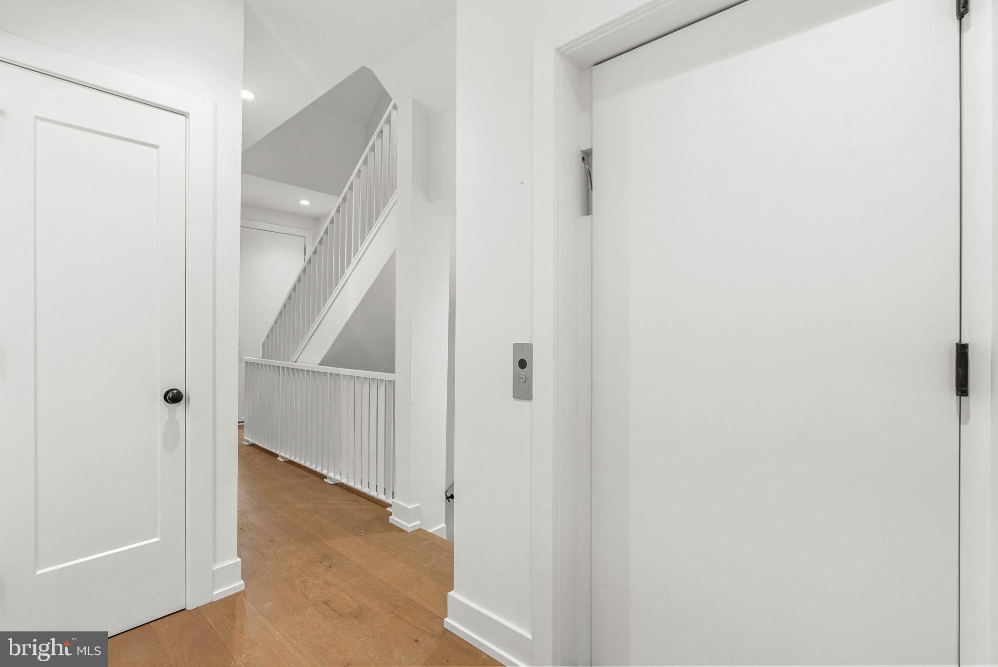 660 Fairmount Avenue Philadelphia, PA 19123 - Photo 10 of 40