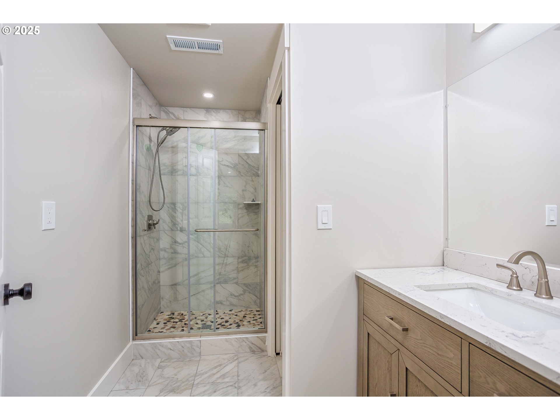 33500 East Bell Road Corbett, OR 97019 - Photo 26 of 36 Gallery Image 26
