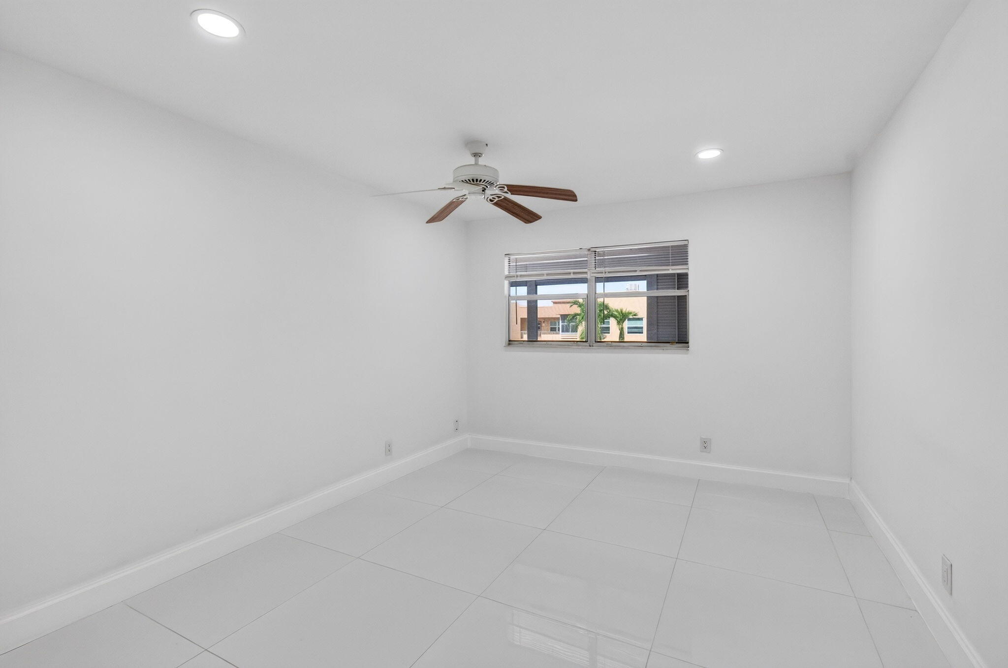 429 Flanders I Delray Beach, FL 33484 - Photo 27 of 84 31-web-or-mls-DSC_1287
