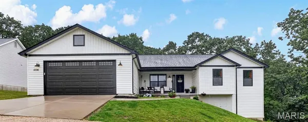 $415,000 | 5736 La Trace Lane, High Ridge, MO 63049