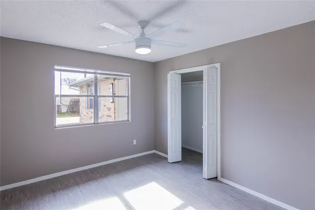 $1,950 | 207 North Cougar Avenue, Cedar Park, TX 78613