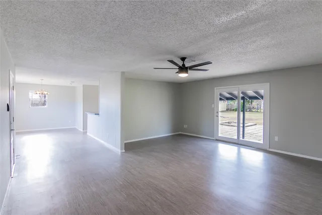 $1,950 | 207 North Cougar Avenue, Cedar Park, TX 78613