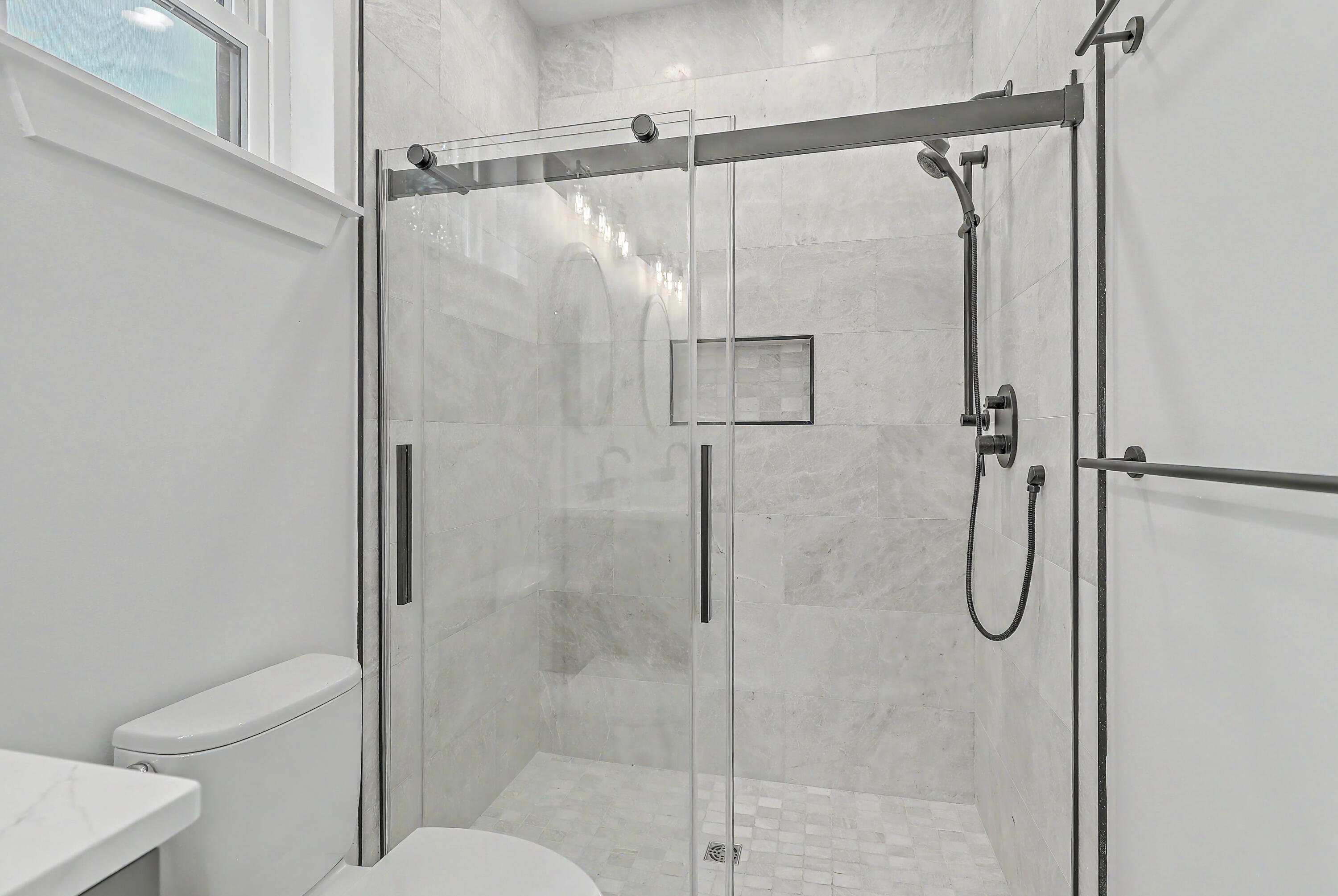 921 Main Street Charleston, SC 29407 - Photo 26 of 45