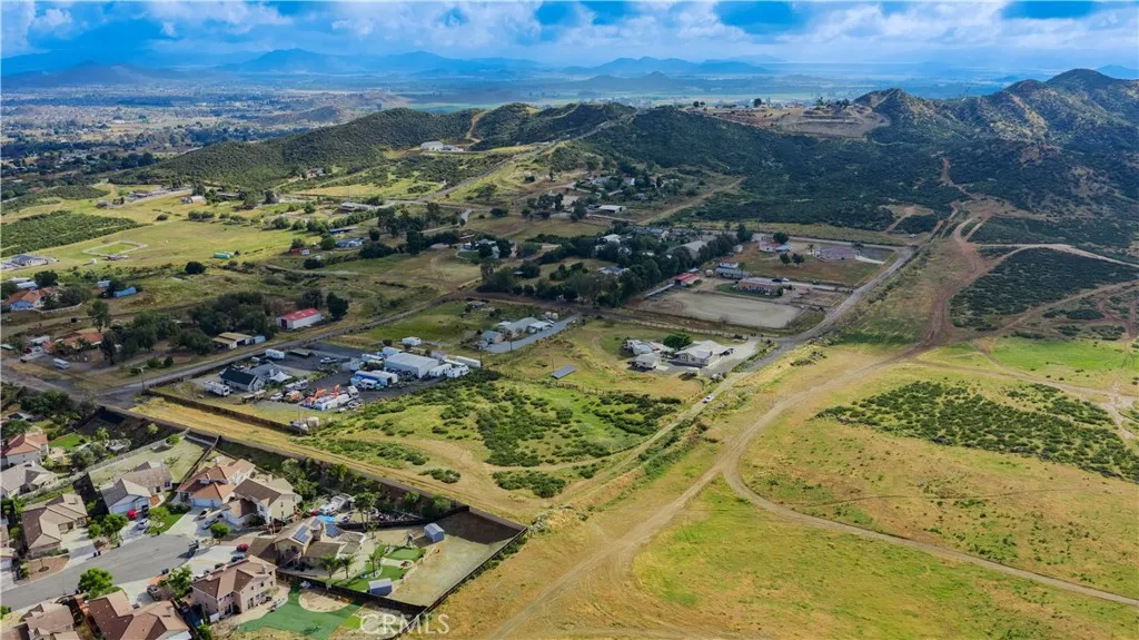 1 Sunset Wildomar, CA 92595 - Photo 19 of 44 a view of a lake with a mountain