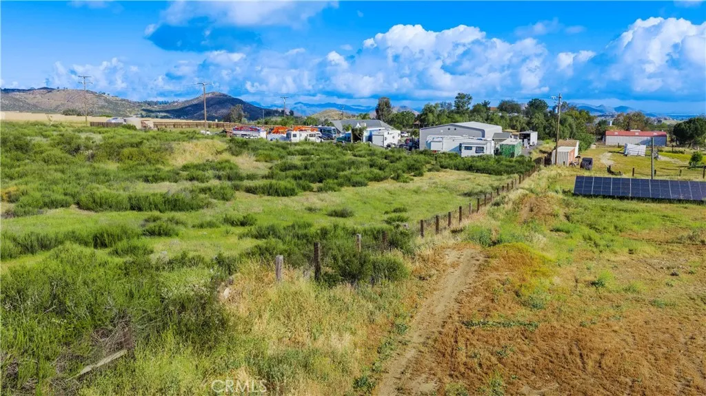 1 Sunset Wildomar, CA 92595 - Photo 39 of 44 a view of a city