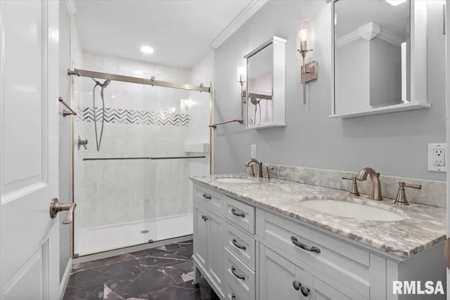 $295,000 | 1710 Devonwood, Springfield, IL 62704