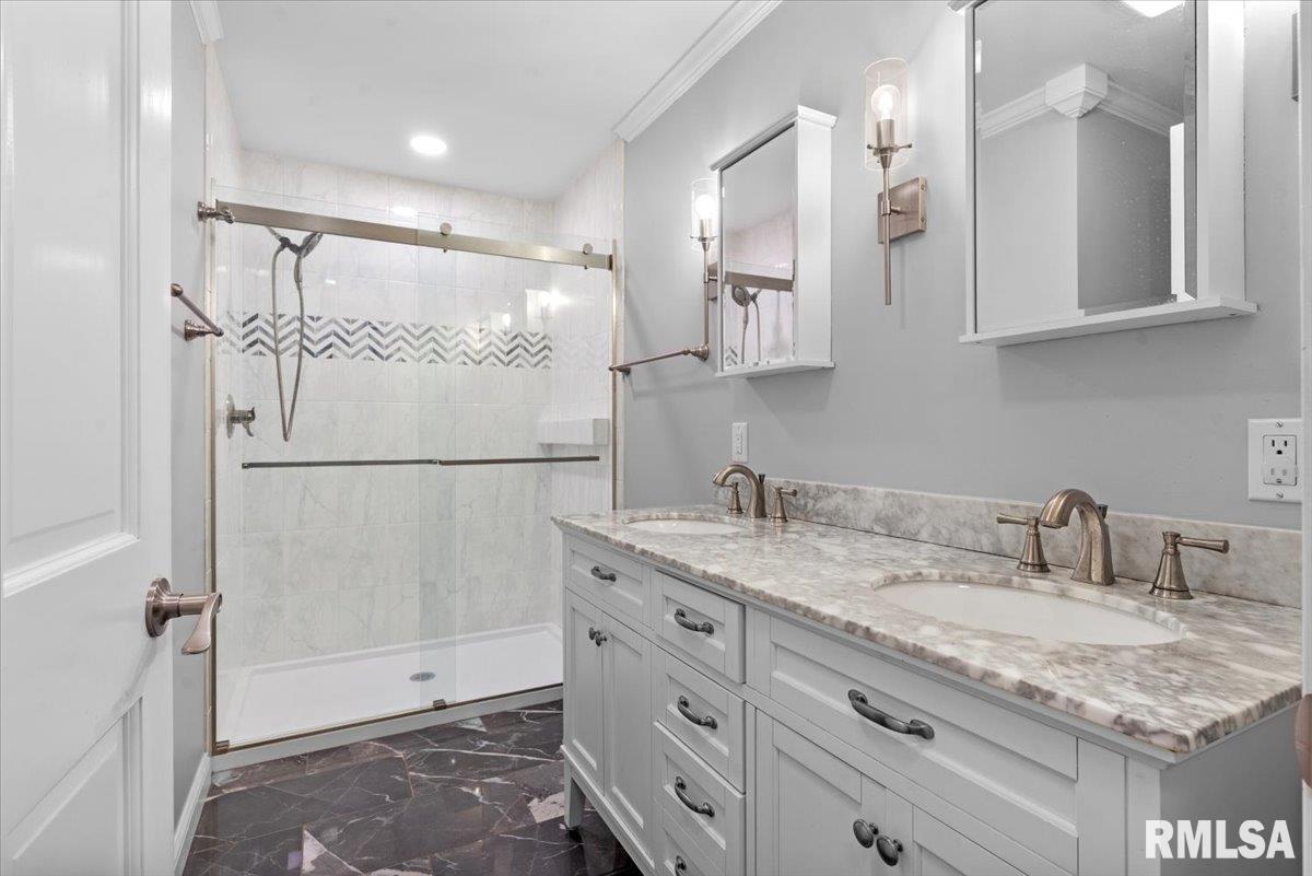 1710 Devonwood Springfield, IL 62704 - Photo 16 of 38