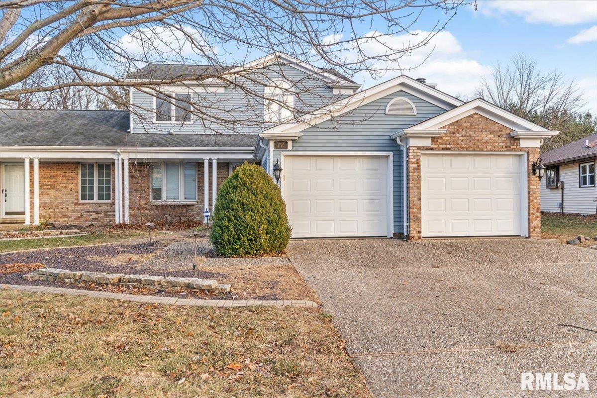 1710 Devonwood Springfield, IL 62704 - Photo 2 of 38