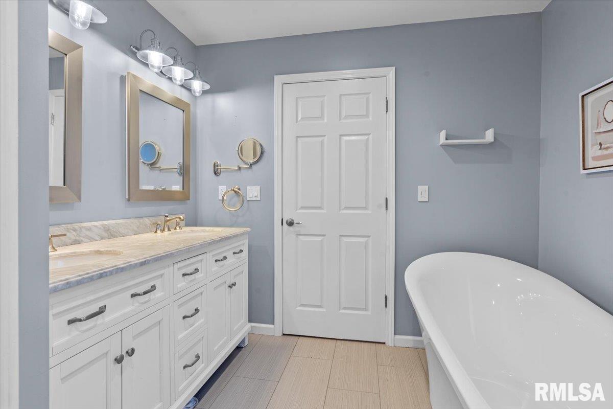 1710 Devonwood Springfield, IL 62704 - Photo 22 of 38