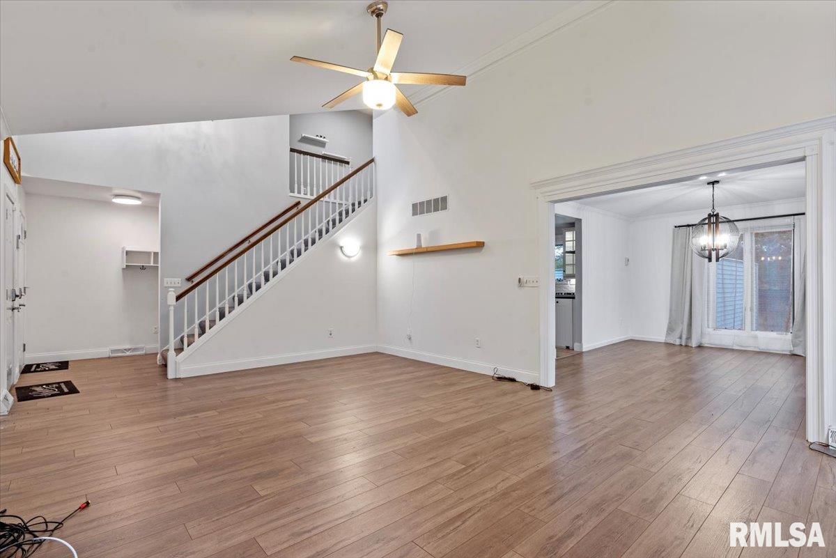 1710 Devonwood Springfield, IL 62704 - Photo 4 of 38