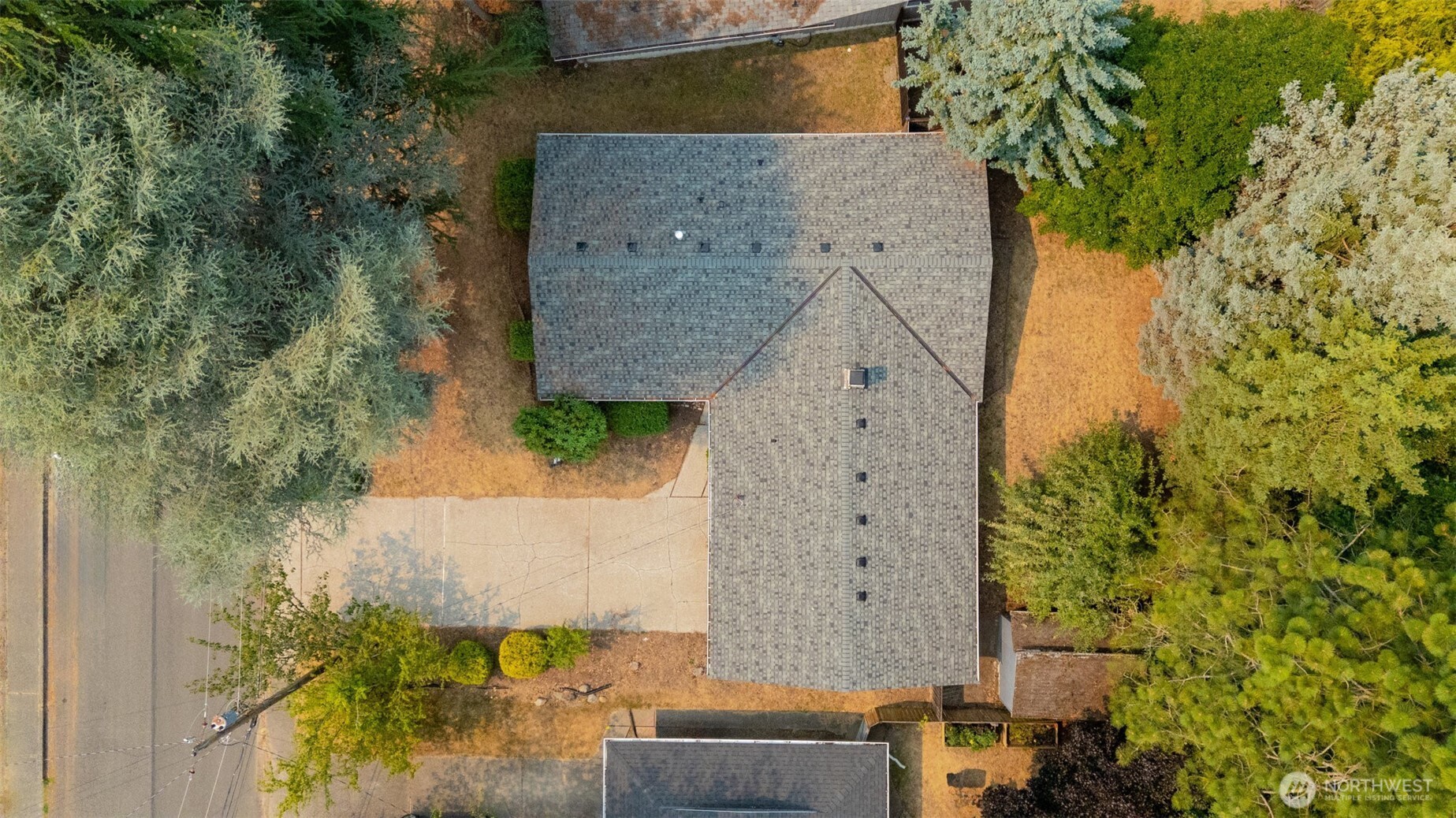 11804 Southeast 165th Street Renton, WA 98058 - Photo 25 of 28 an aerial view of a house with a yard