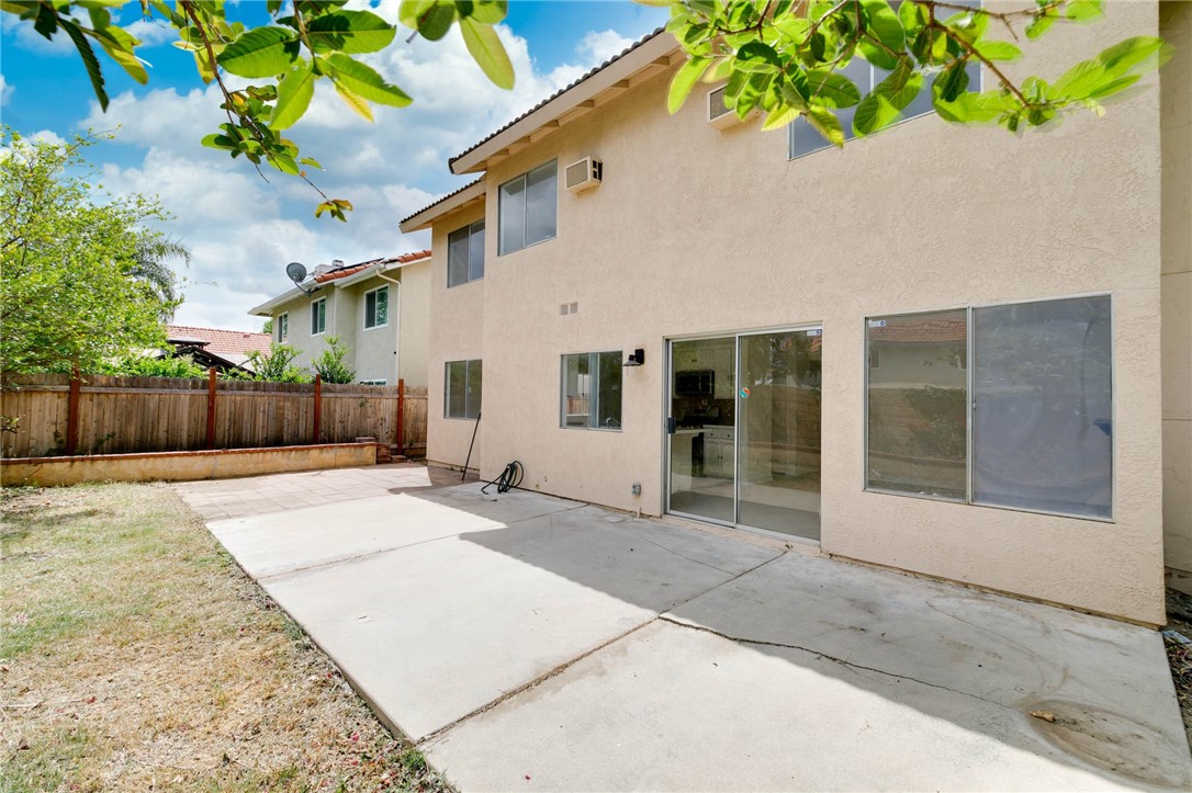 1188 West Van Koevering Street Rialto, CA 92376 - Photo 29 of 38