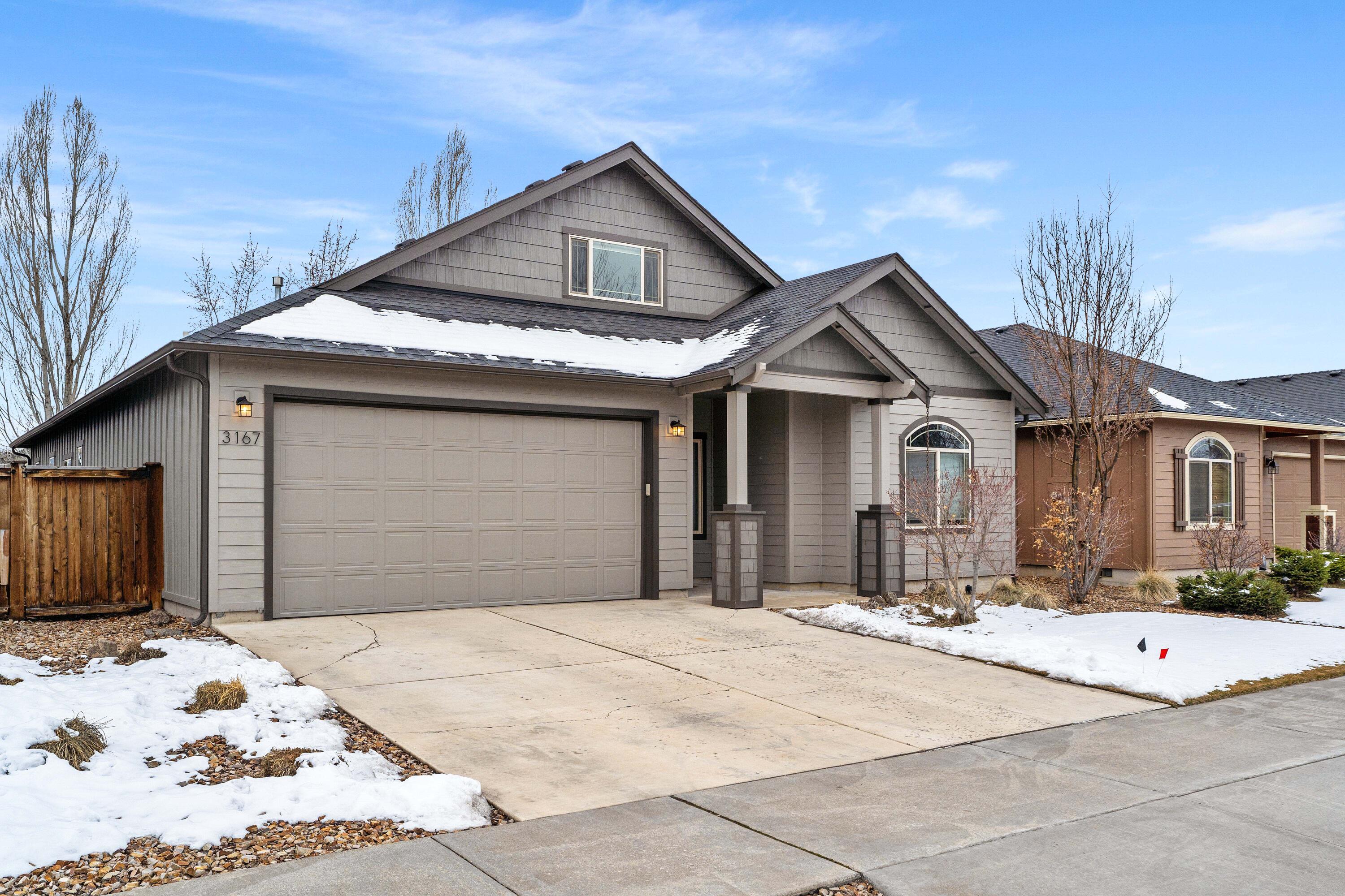 3167 Yellow Ribbon Drive Bend, OR 97701 - Photo 1 of 38 02-Exterior
