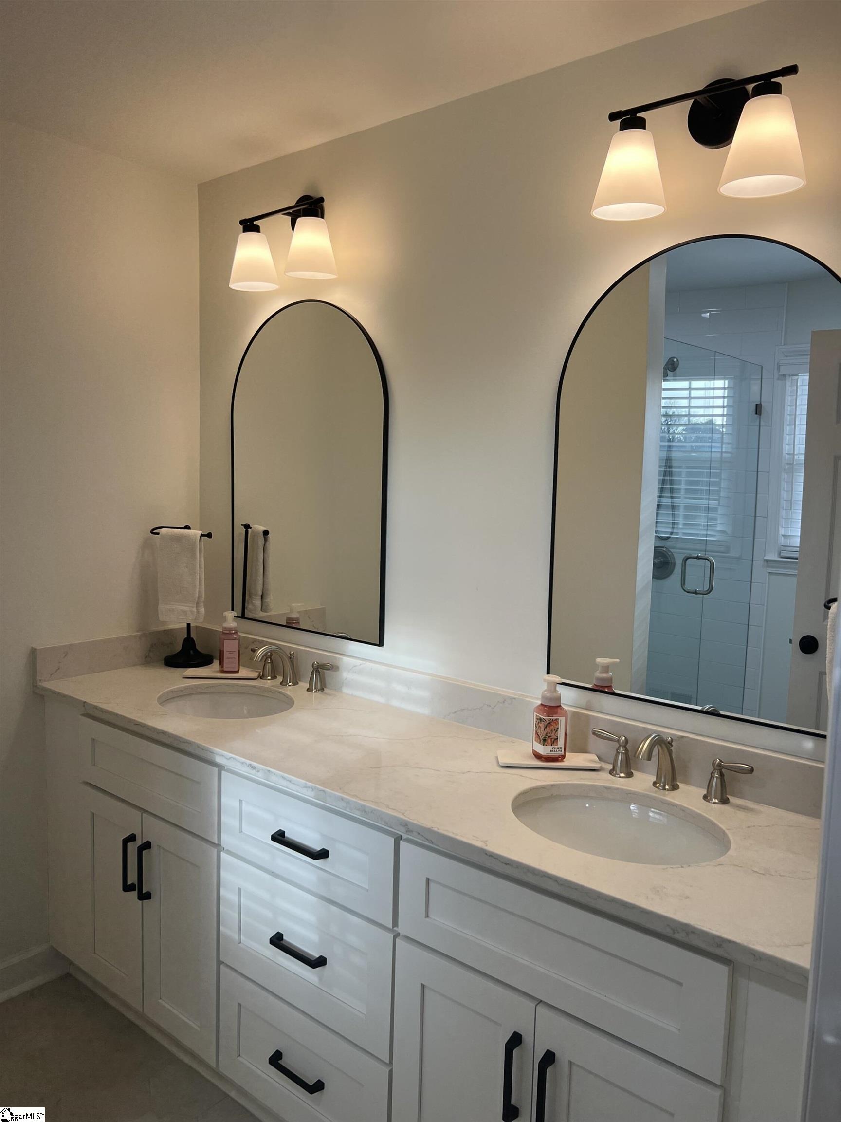 28 Isbell Lane Greenville, SC 29607 - Photo 16 of 24