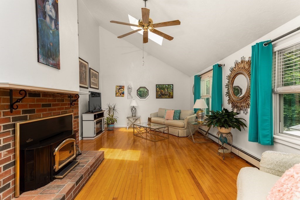 37 Wendover Road Worcester, MA 01606 - Photo 15 of 22 Gallery Image 15