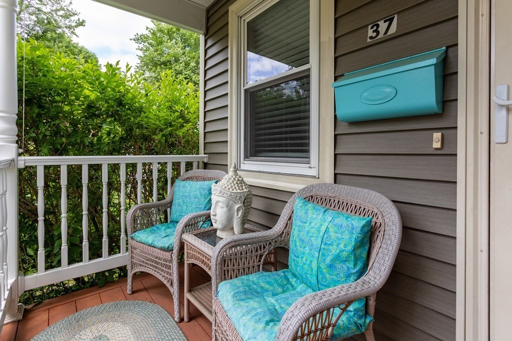 37 Wendover Road Worcester, MA 01606 - Photo 3 of 22 Gallery Image 3