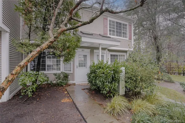 $3,600 | 203 Park Ridge Lane, White Plains, NY 10603