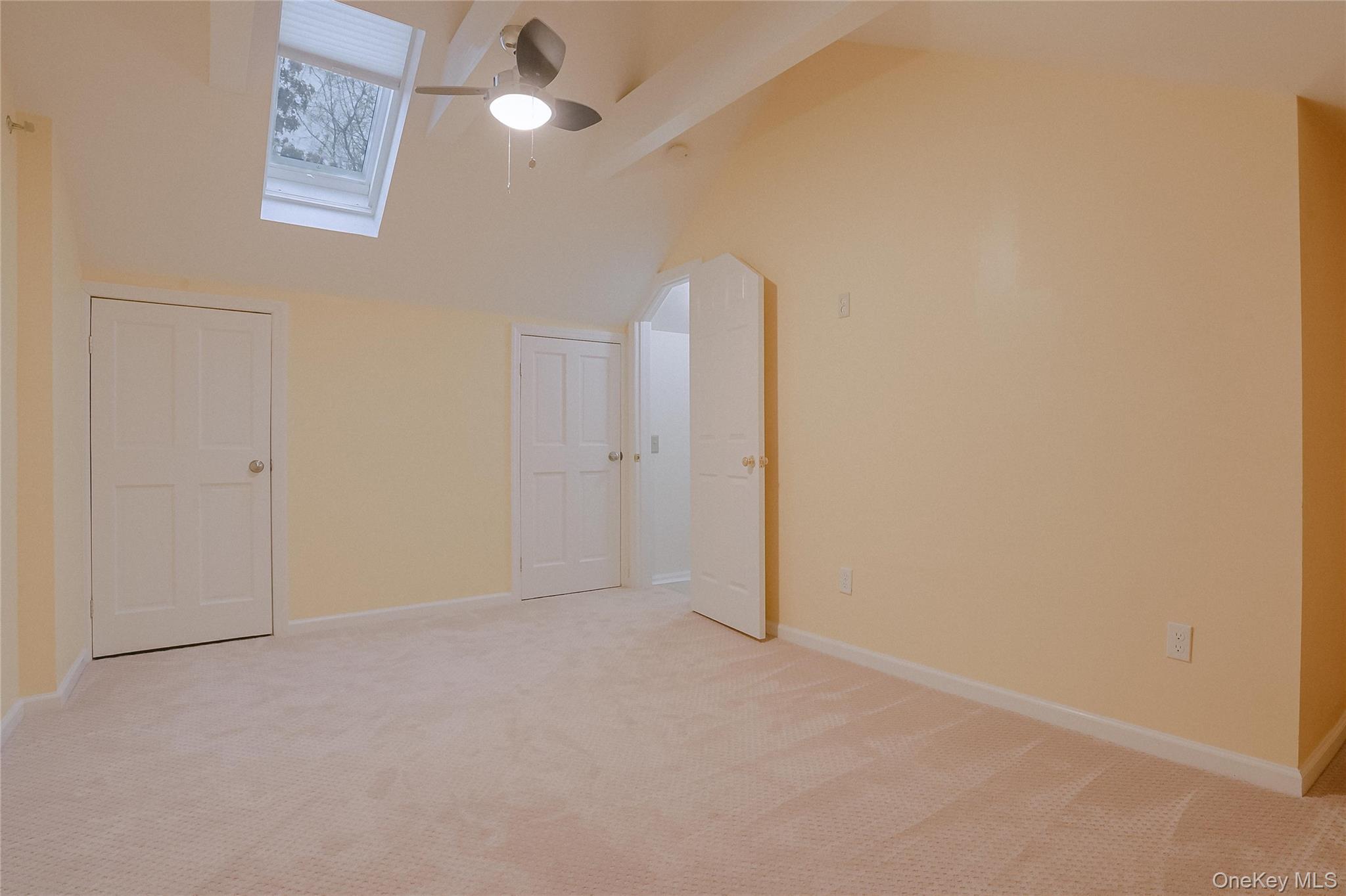 203 Park Ridge Lane White Plains, NY 10603 - Photo 5 of 30