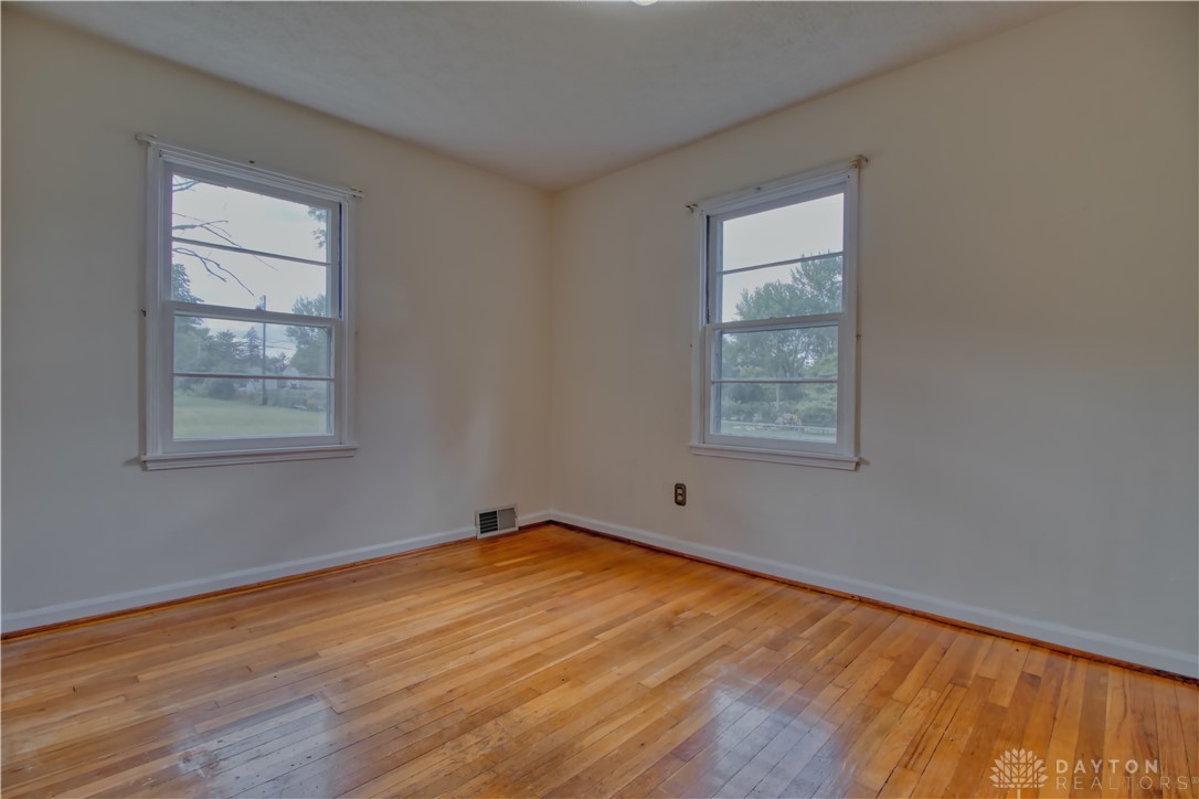 3739 Eileen Road Kettering, OH 45429 - Photo 10 of 21 Gallery Image 10