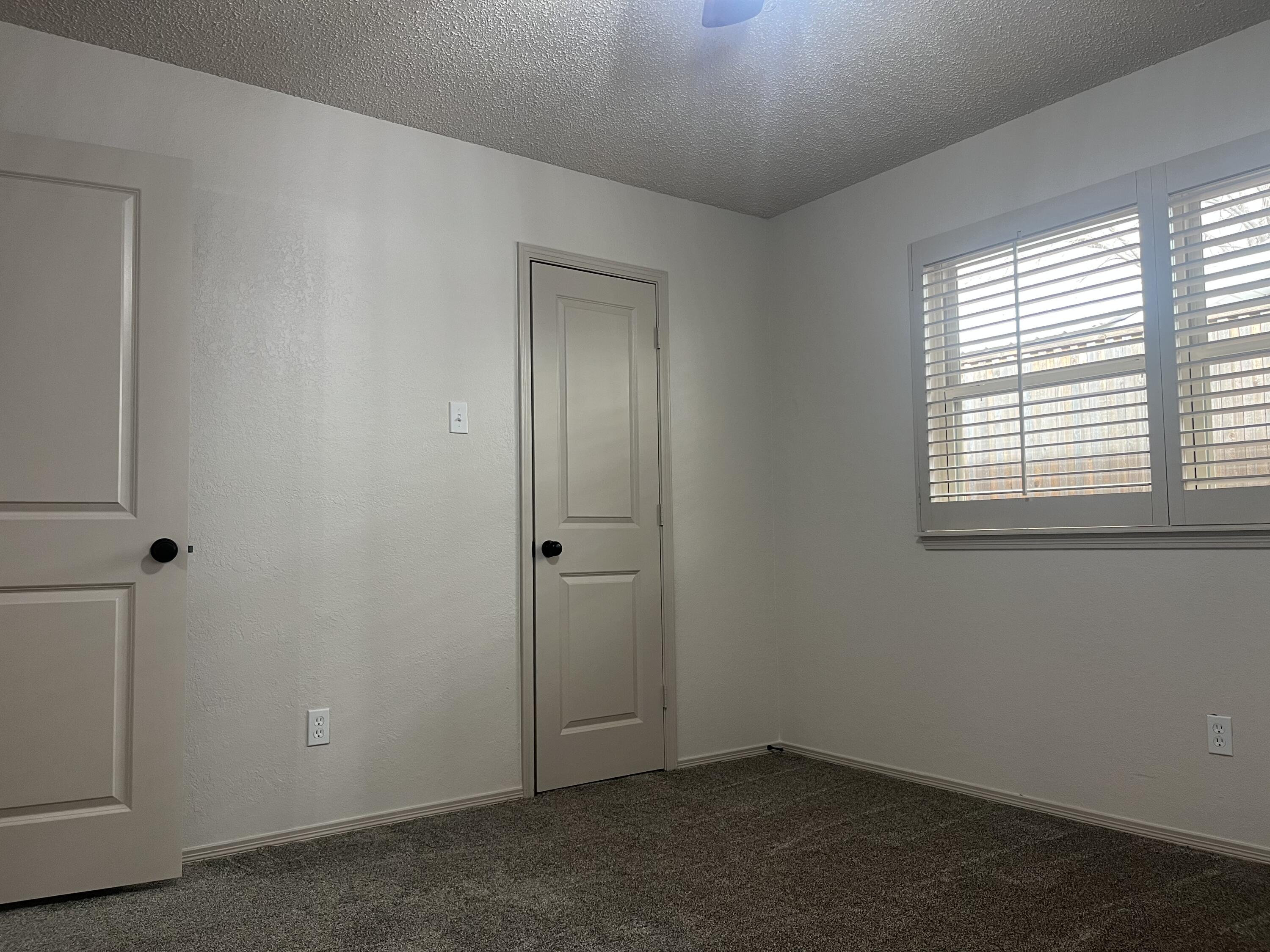 2811 78th Street Lubbock, TX 79423 - Photo 13 of 21 12