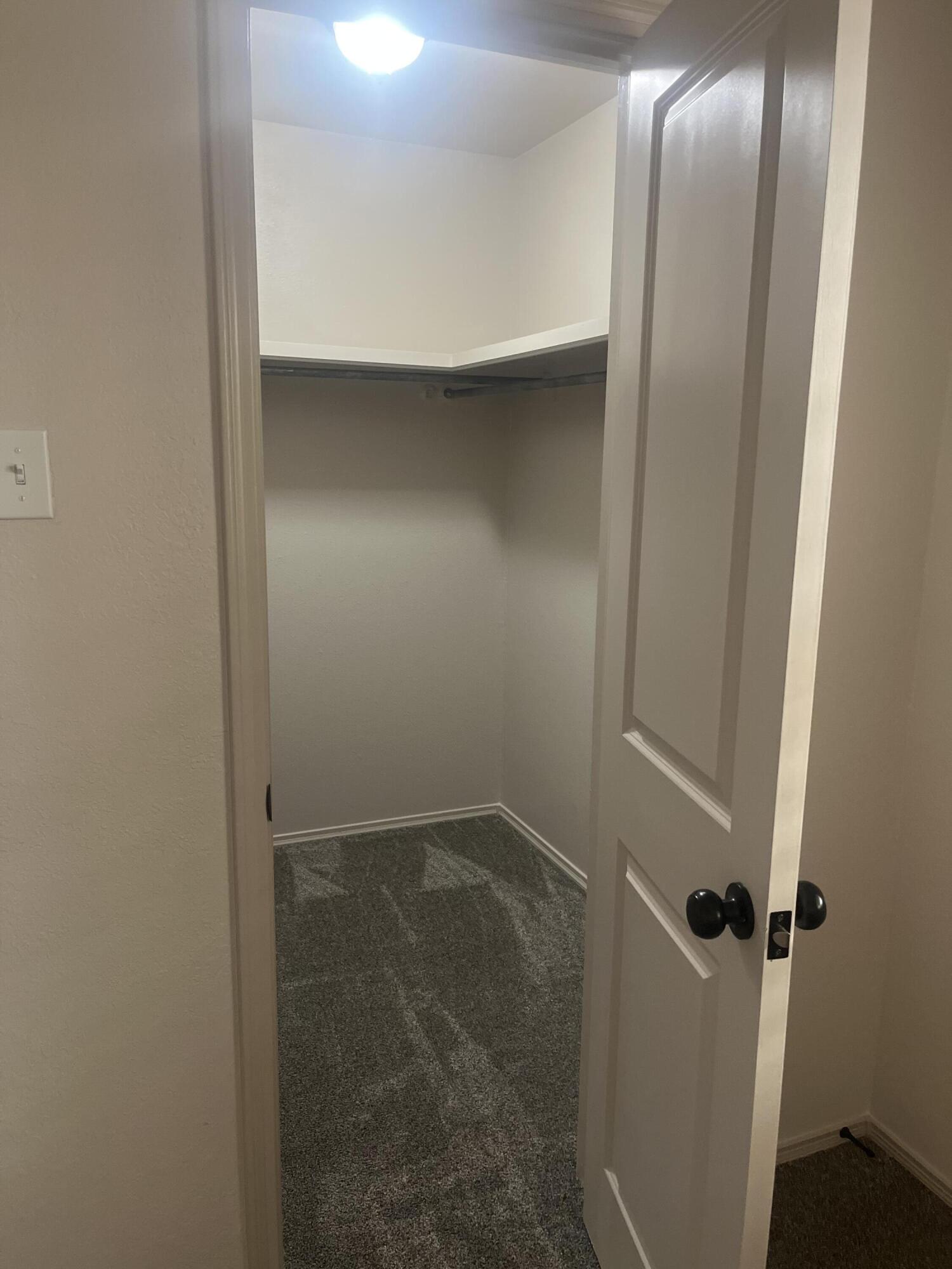 2811 78th Street Lubbock, TX 79423 - Photo 14 of 21 13