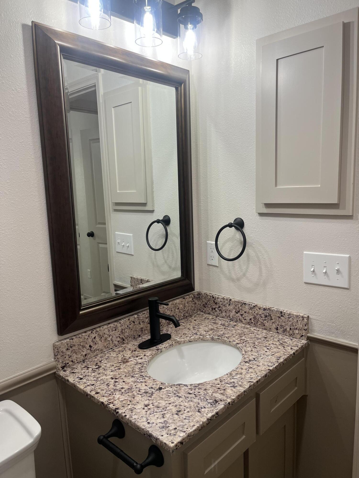 2811 78th Street Lubbock, TX 79423 - Photo 16 of 21 15