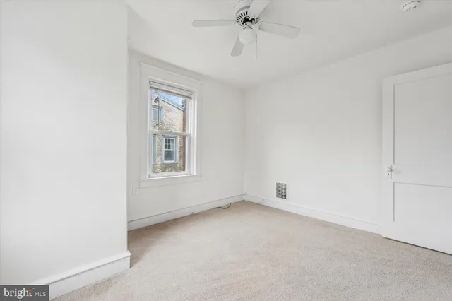 $3,300 | 10 West Jefferson Street, Media, PA 19063