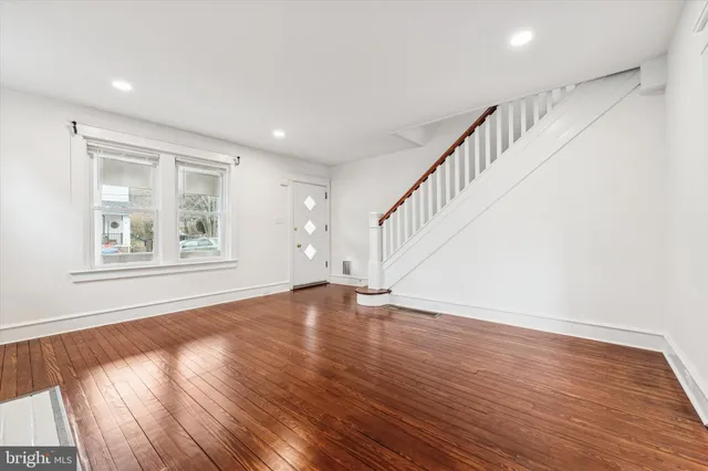 $3,300 | 10 West Jefferson Street, Media, PA 19063