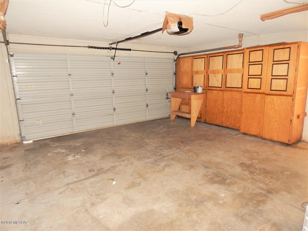 401 Curry Street Rio Rico, AZ 85648 - Photo 18 of 21