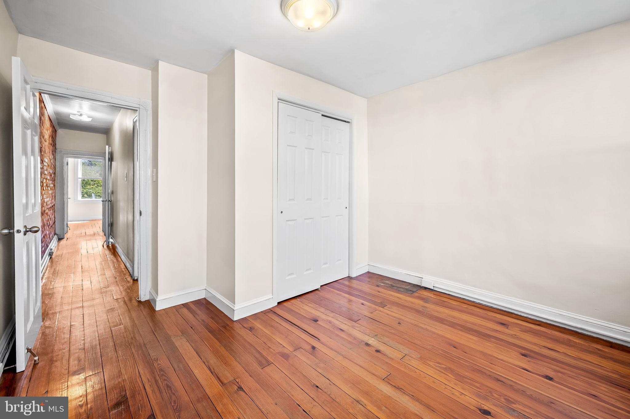 2212 Annapolis Road Baltimore, MD 21230 - Photo 21 of 27 Back Bedroom
