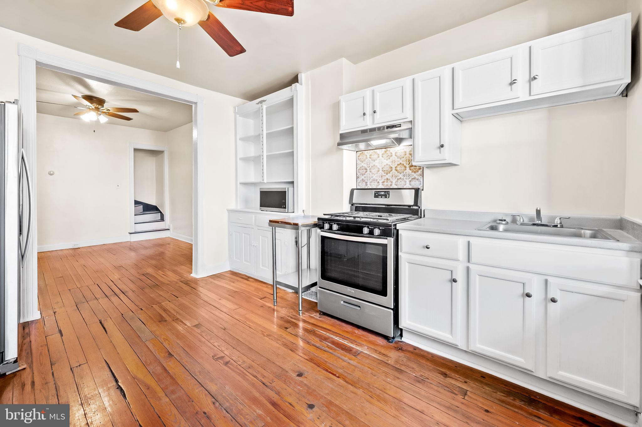 2212 Annapolis Road Baltimore, MD 21230 - Photo 4 of 27 Kitchen