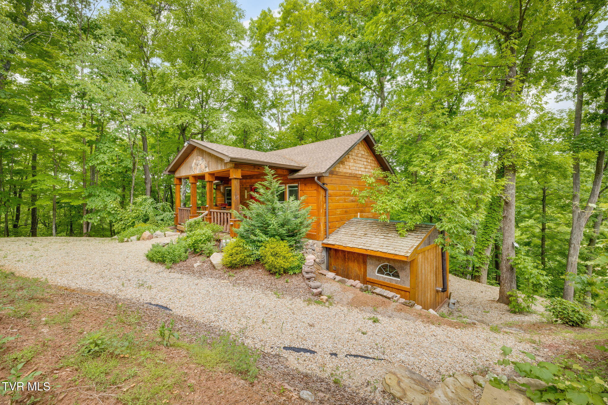 438 Willow Springs Road Elizabethton, TN 37643 - Photo 27 of 161 Guest House