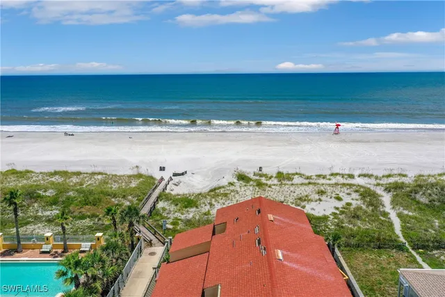 a view of a yard with an outdoor space